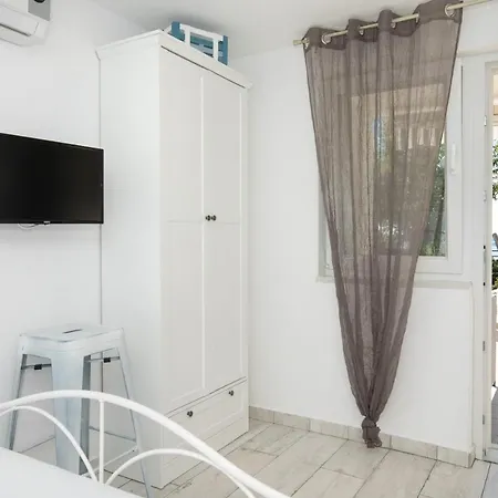 Apartment Alida Krk Town Exterior photo