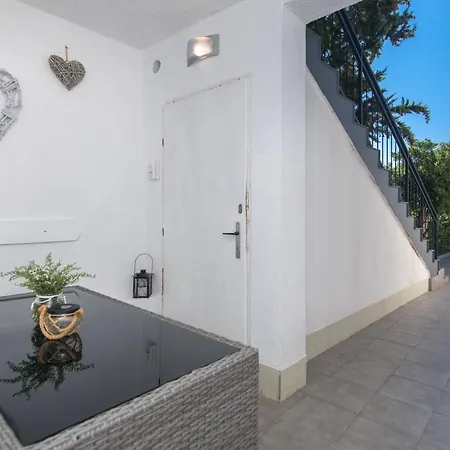 Apartment Alida Krk Town Exterior photo